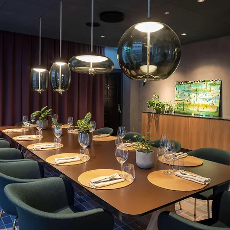 Radisson Blu 1919 Hotel, 4*