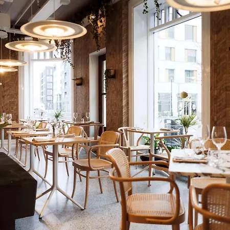 Radisson Blu 1919 Hotel,
